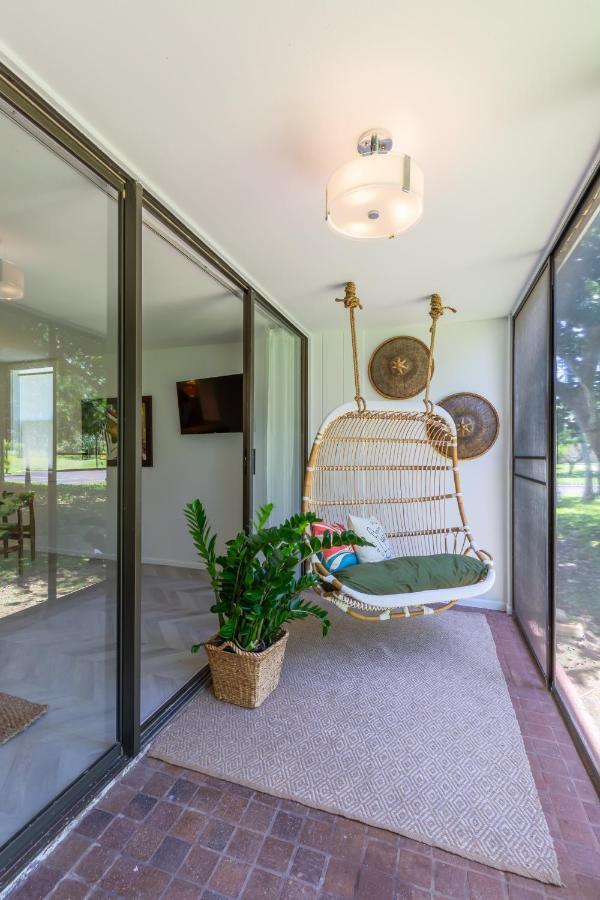 Modern, Romantic Vibes In The Tropics Kahuku Exterior photo